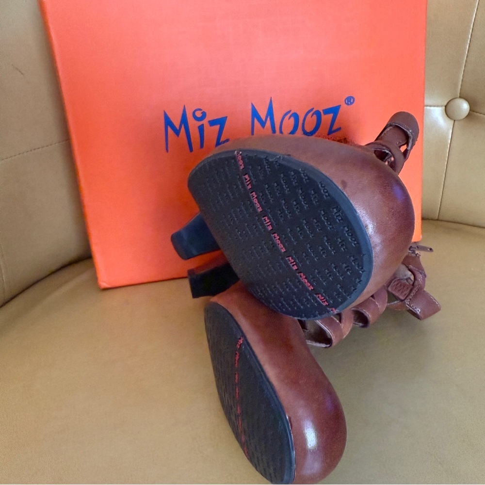 ✨ Miz Mooz Tillman Cutout Heel Booties — Whiskey Brown Pumps — Size 9 — NEW ✨ - Picture 5 of 10